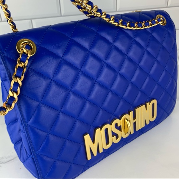SOLD‼️Moschino Couture Large Quilted Shoulder Bag - Picture 4 of 15